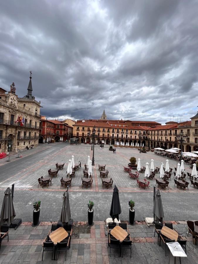 Plaza Mayor Leon - Bohemia Buitenkant foto
