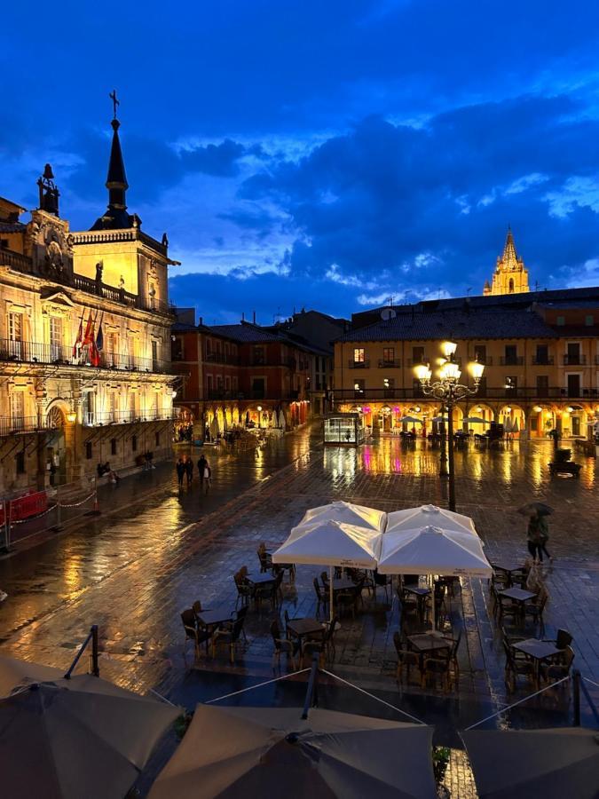 Plaza Mayor Leon - Bohemia Buitenkant foto