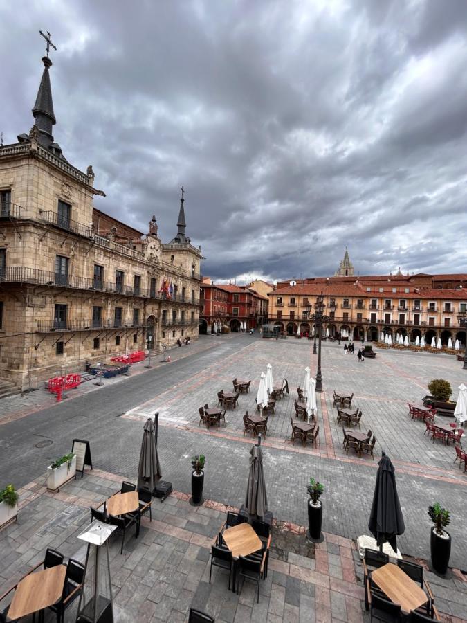 Plaza Mayor Leon - Bohemia Buitenkant foto